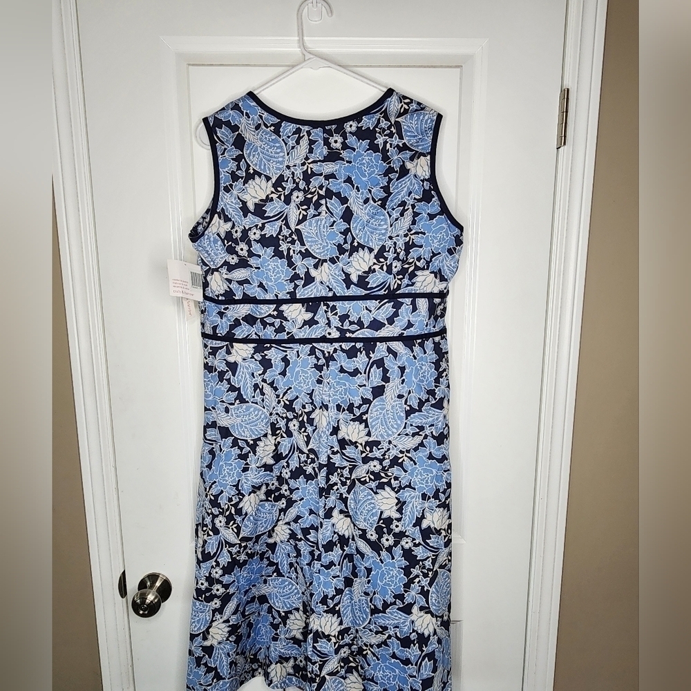 CROFT & BARROW women's dress size 16 Strech Blue Floral NWT - Picture 7 of 7